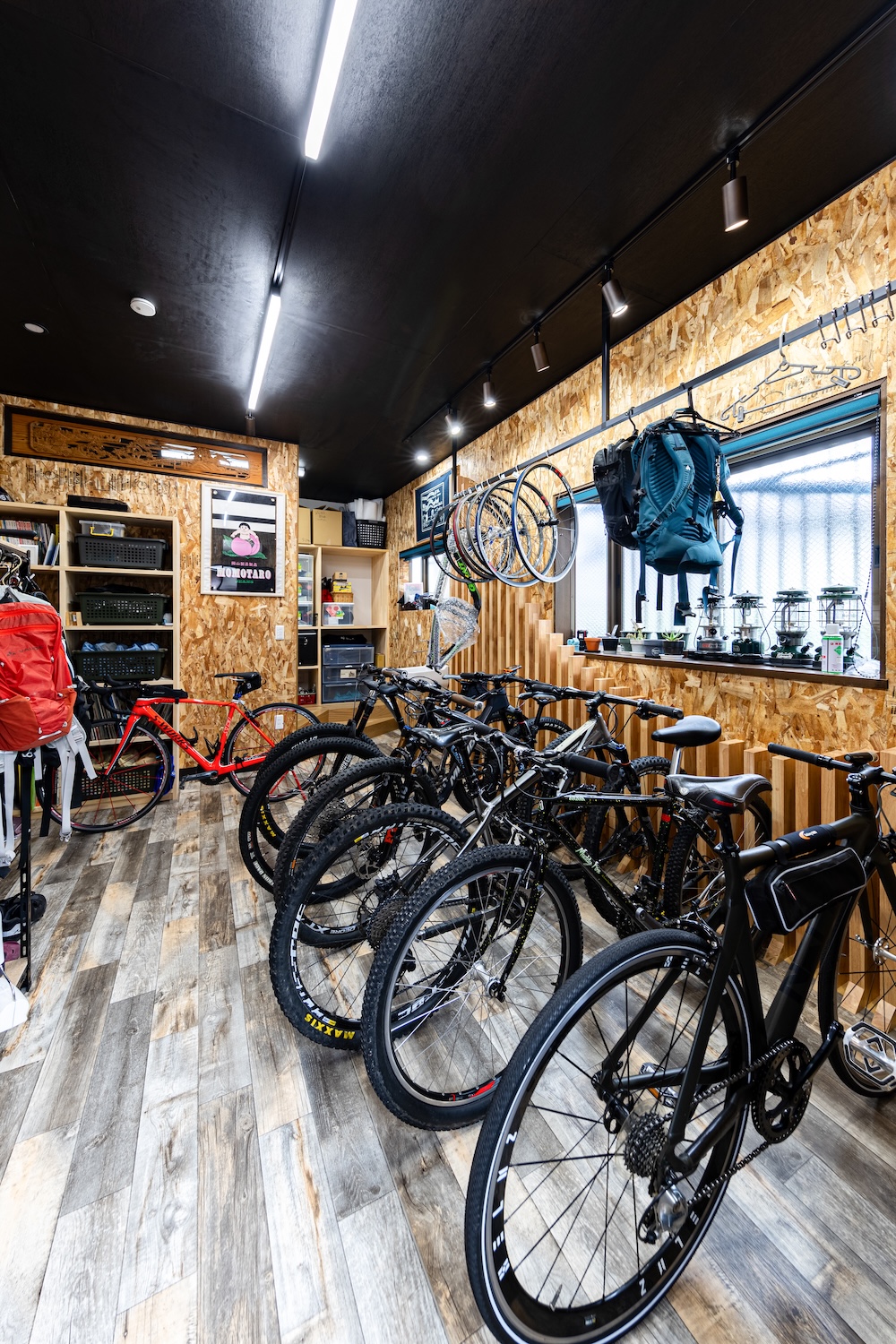 夫婦それぞれの夢を叶える2つのリビング